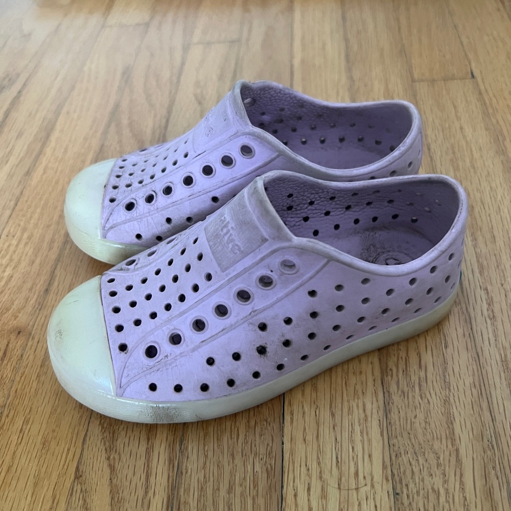 Purple Glow in the Dark Natives 9c